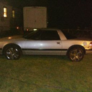 Meet your Posher, Dennis